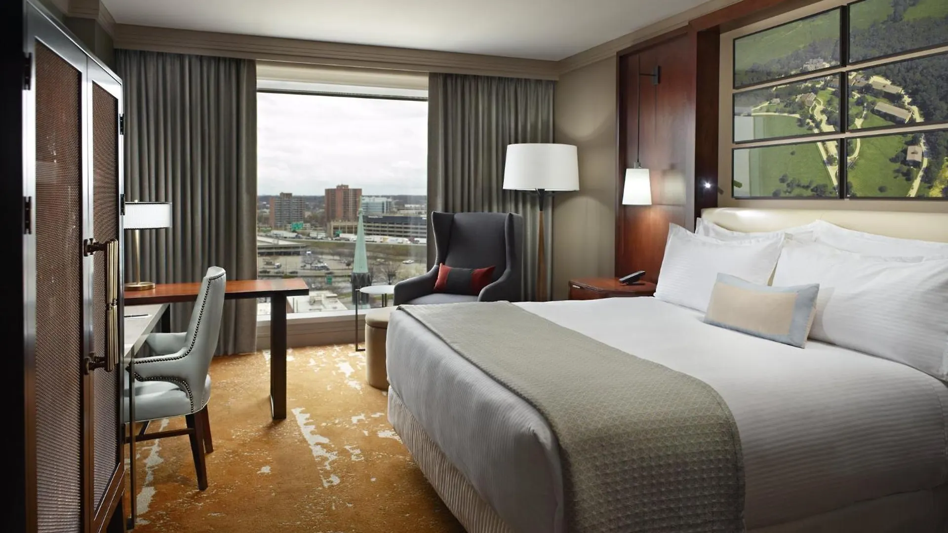 Omni Louisville Hotel