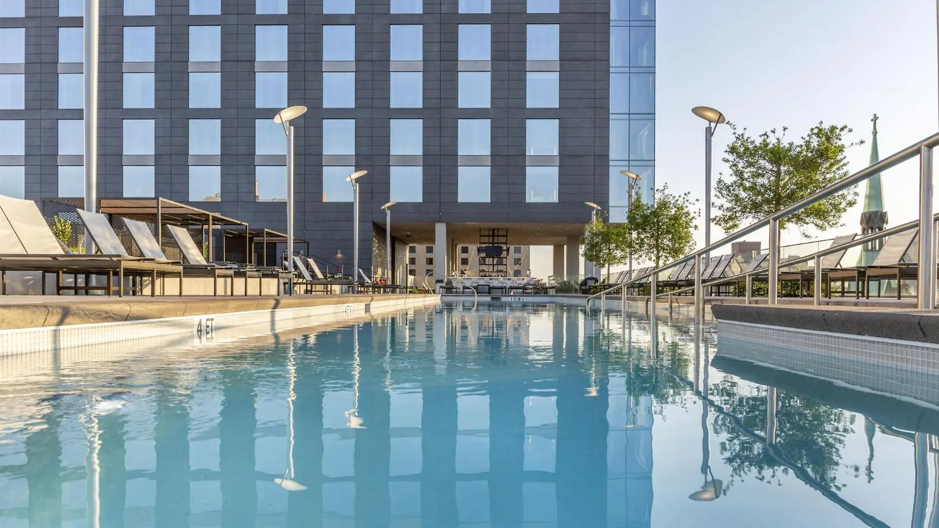 Omni Louisville Hotel